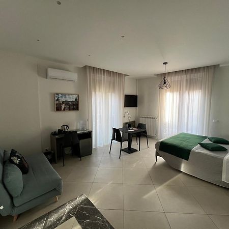 Maqueda Suites Palermo Exteriör bild