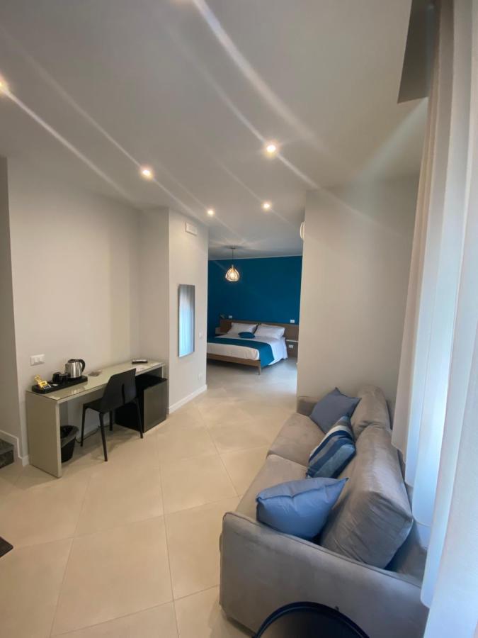 Maqueda Suites Palermo Exteriör bild